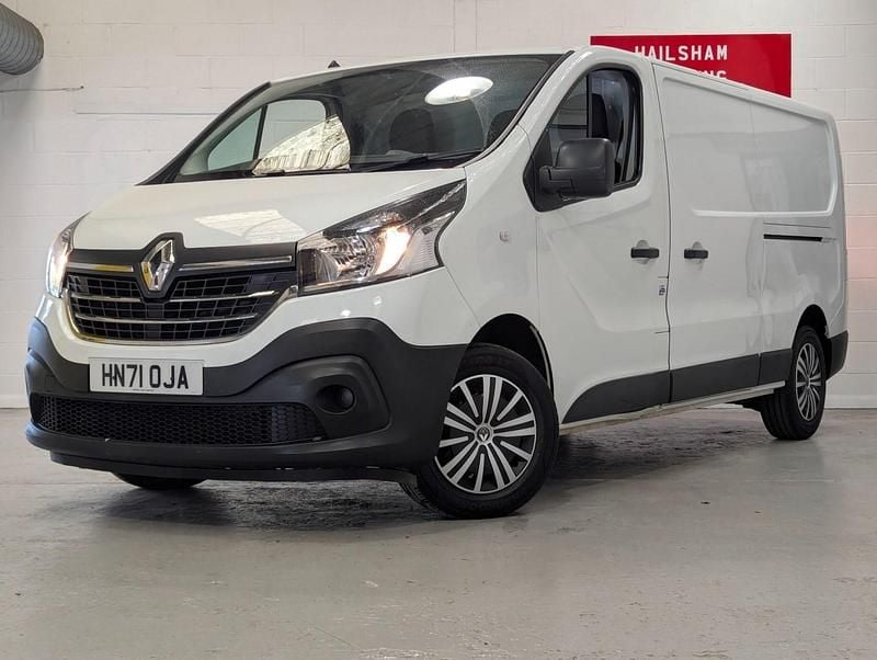 Used Renault Trafic Business 2021 White MPV