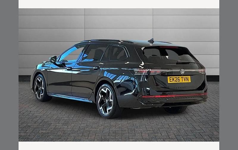 Novo VW Passat R-line 147 HP (108 kW) 2026 Preto Carrinha