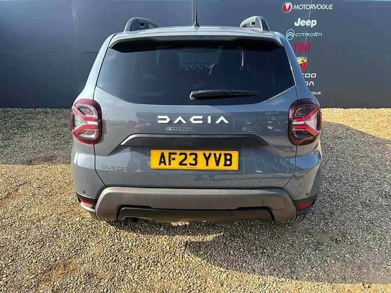 Used Dacia Duster Journey 130 HP (95 kW) 2023 Urban grey SUV