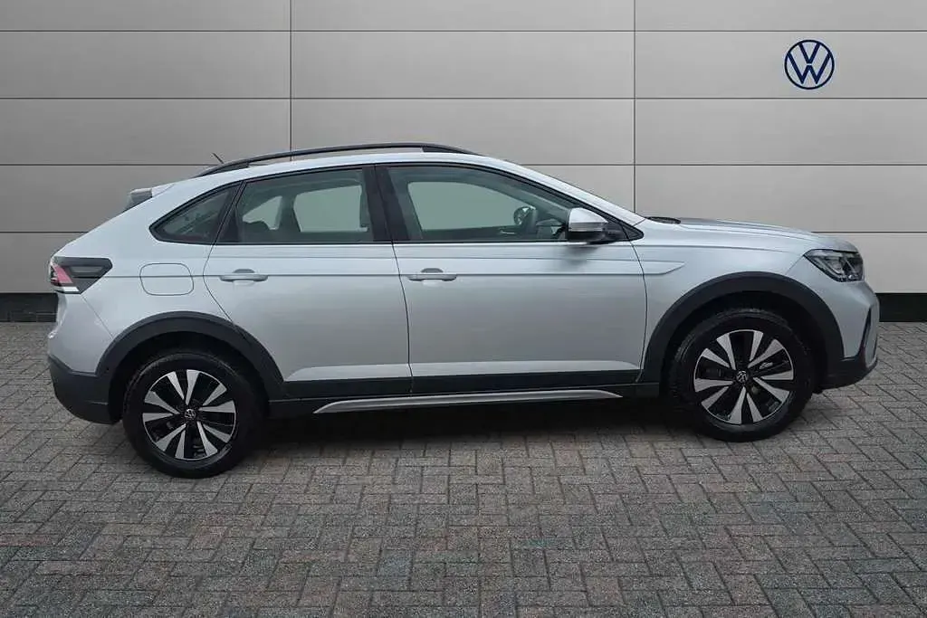 Used VW Taigo Life 95 HP (69 kW) 2026 Silver SUV