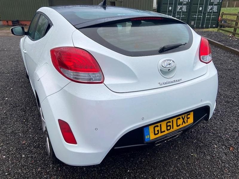 Used Hyundai Veloster Sport 2012 White Coupe