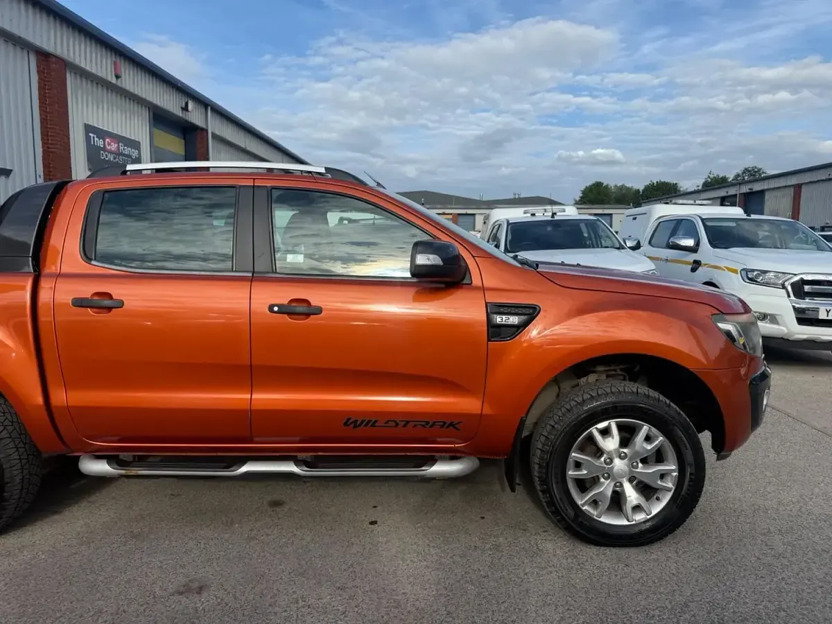 Used Ford Ranger Wildtrack 200 HP (147 kW) 2013 Orange Pickup