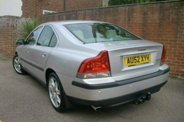 Used 2002 Volvo S60 Sedan | £2,500 - Image 1/4