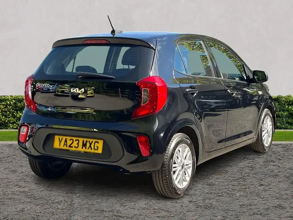 Używany Kia Picanto 2023 Czarny Hatchback