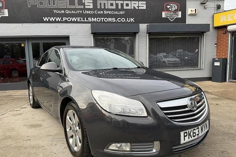 Used Vauxhall Insignia SRi 160 HP (117 kW) 2013 Hatchback