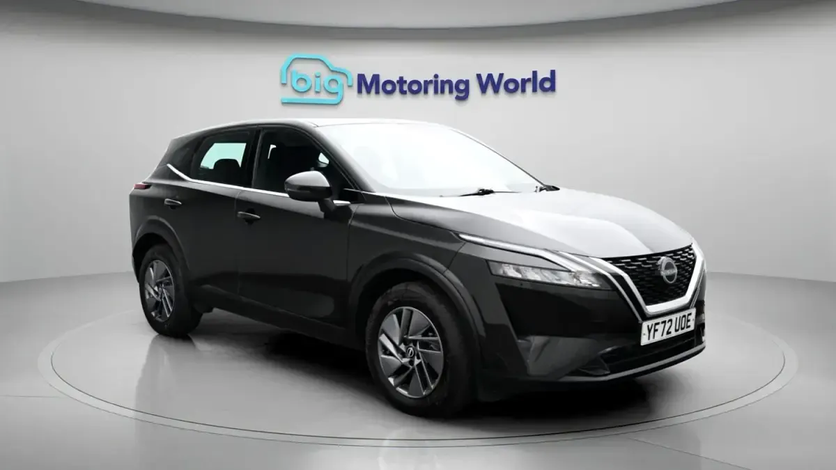 Begagnad Nissan Qashqai Acenta Premium 140 HK (102 kW) 2022 SUV
