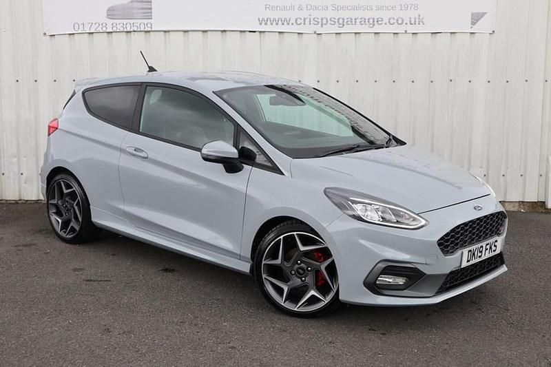Used Ford Fiesta ST 200 HP (147 kW) 2019 Silver Hatchback