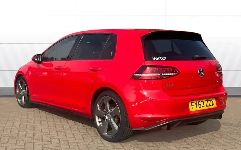 Used VW Golf VII GTI 220 HP (161 kW) 2015 Hatchback