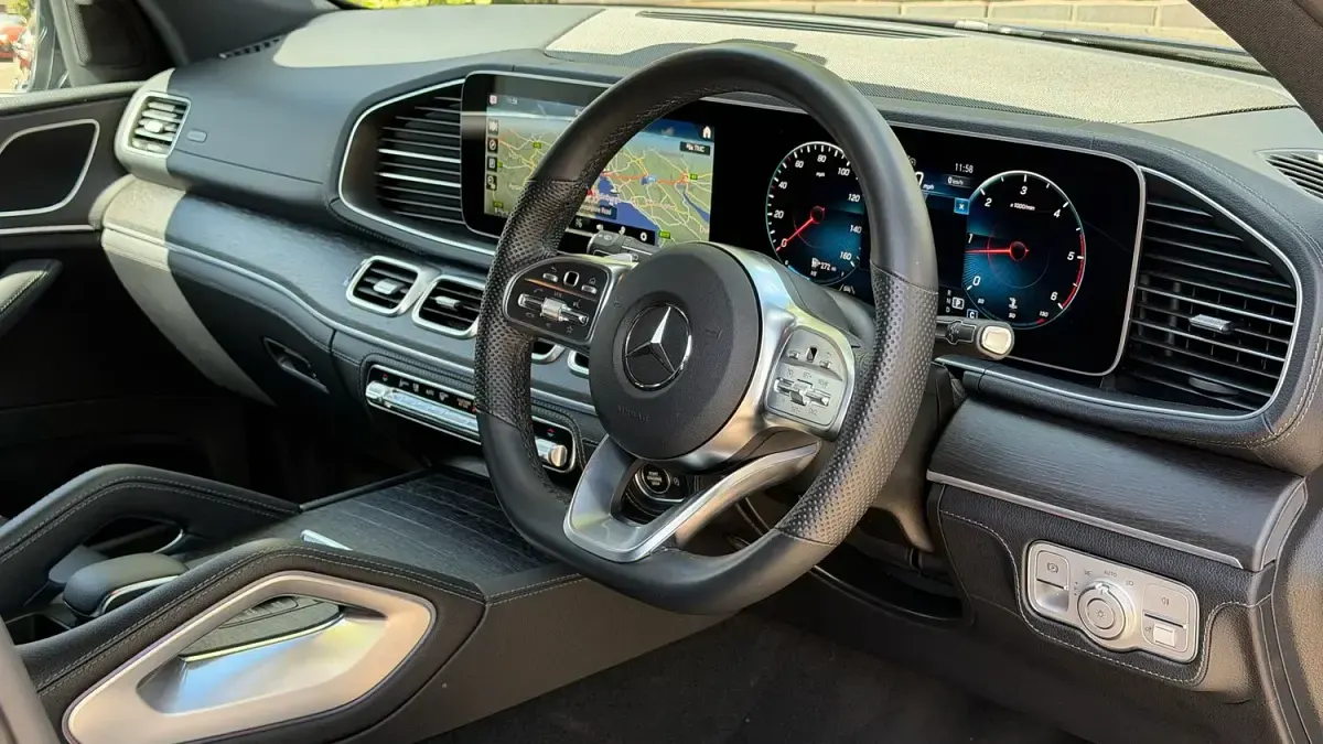 Used Mercedes GLE400 AMG line 2022 Blue Estate