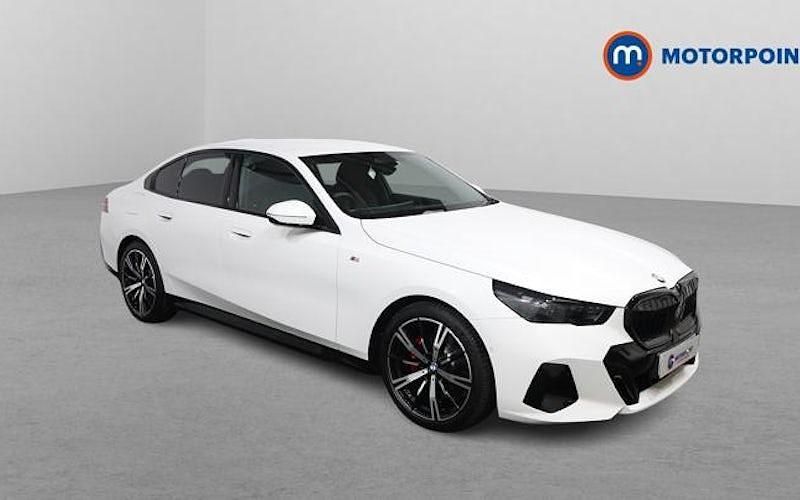Used BMW 520 M Sport 208 HP (152 kW) 2025 White Sedan