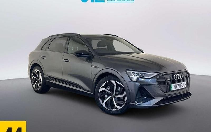 Used Audi e-tron Black Edition 230 kW (313 HP) 2022 Grey SUV