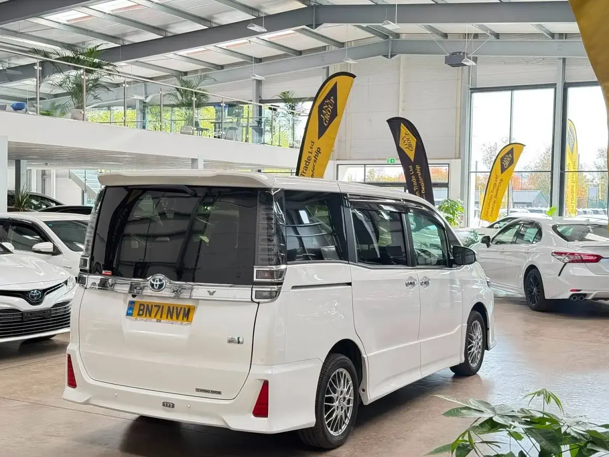Used Toyota Noah 2026 White MPV
