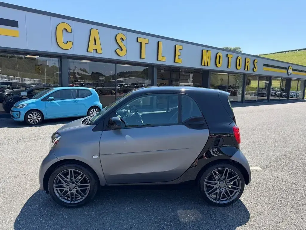 Used Smart ForTwo Coupé Brabus 2017 Black Coupe