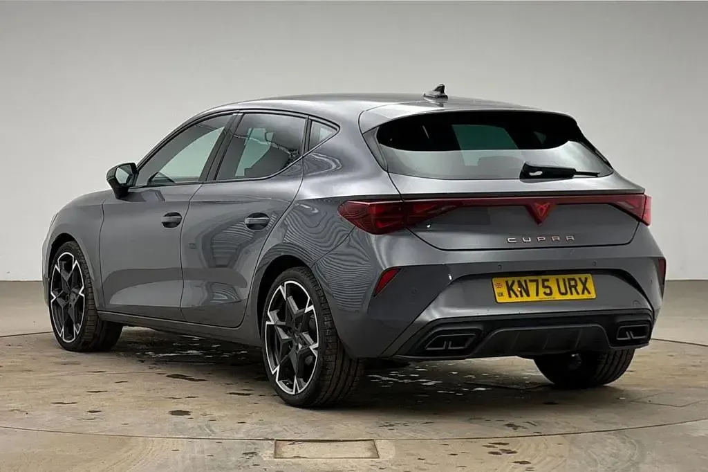 Used Cupra Leon 150 HP (110 kW) 2025 Grey Hatchback