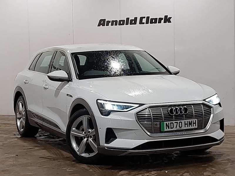 Begagnad Audi e-tron Advanced 230 kW (313 HK) 2020 Vit SUV