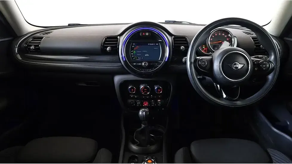 Used Mini Cooper Clubman 134 HP (98 kW) 2018 White Estate