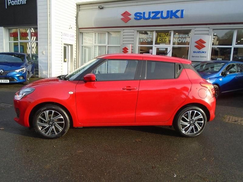 Used Suzuki Swift SZ-L 83 HP (61 kW) 2023 Red Hatchback