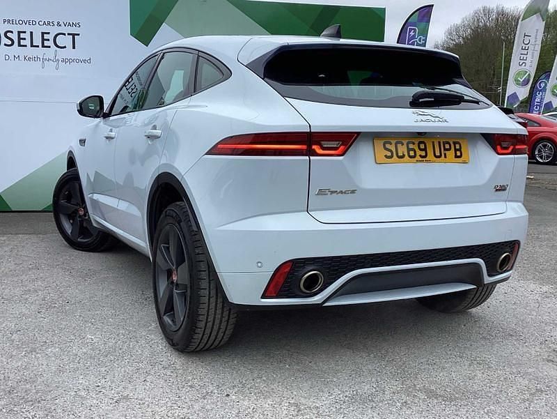 Używany Jaguar E-Pace Chequered Flag 2019 Biały SUV