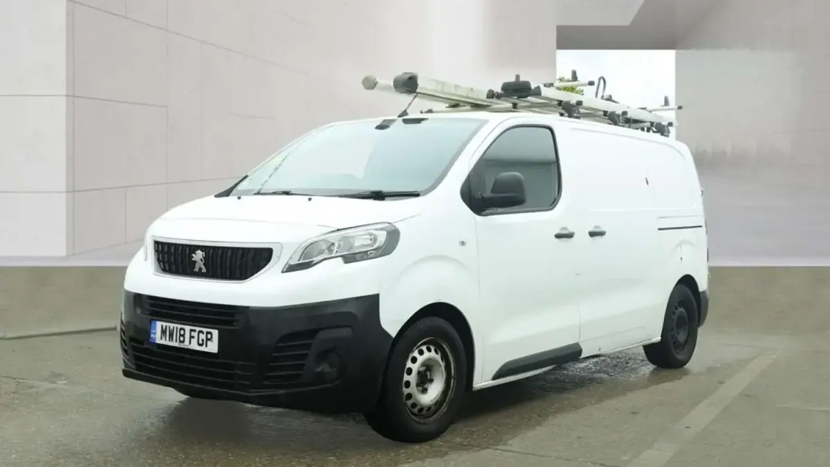 Usado Peugeot Expert S 2018 Branco Van
