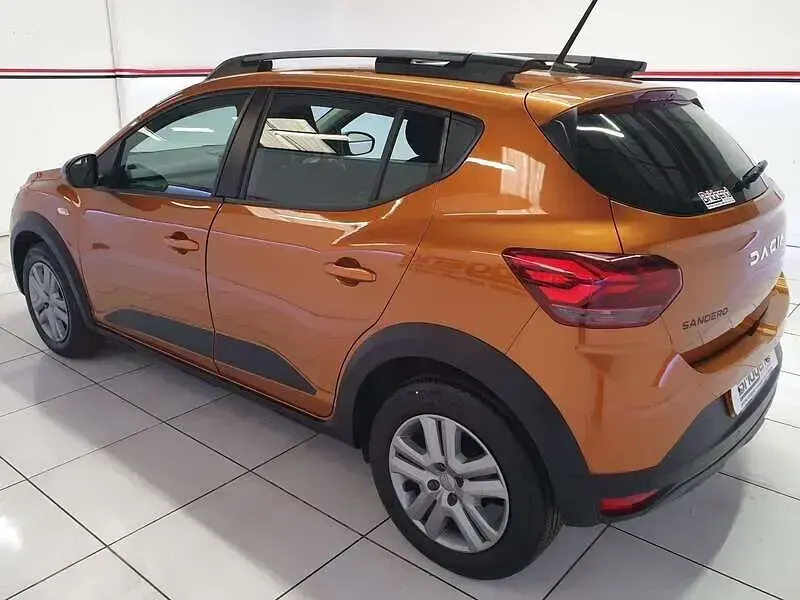 Used Dacia Sandero Expression 91 HP (66 kW) 2023 Orange Hatchback
