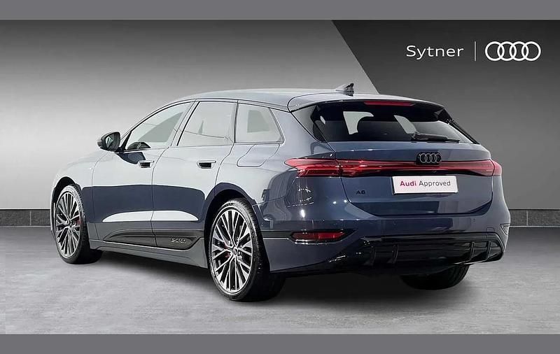 Nowe Audi e-tron Performance 269 kW (367 KM) 2025 Niebieski SUV