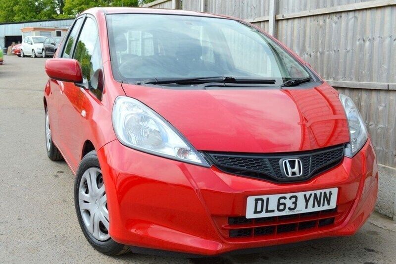 Red Used 2014 Honda Jazz SE Hatchback | £4,449 (Good price) - Image 1/1