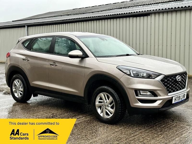 Beige Used 2019 Hyundai Tucson SUV | £7,995 (Good price) - Image 1/4