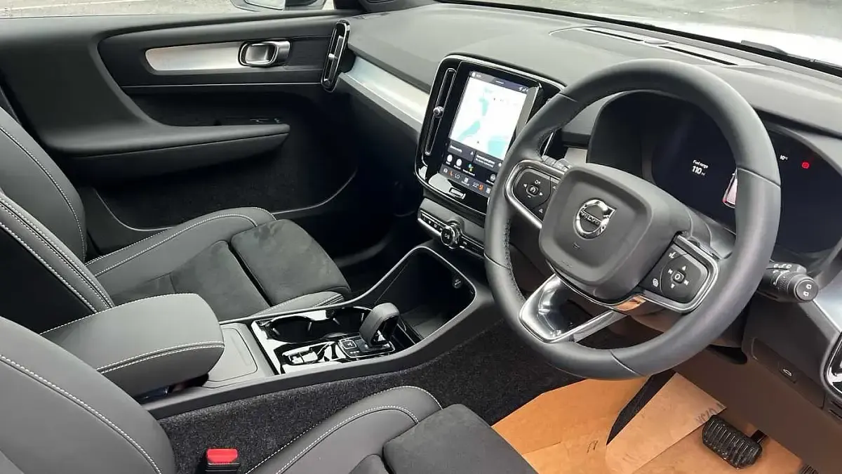 Used Volvo XC40 Plus 2025 White SUV