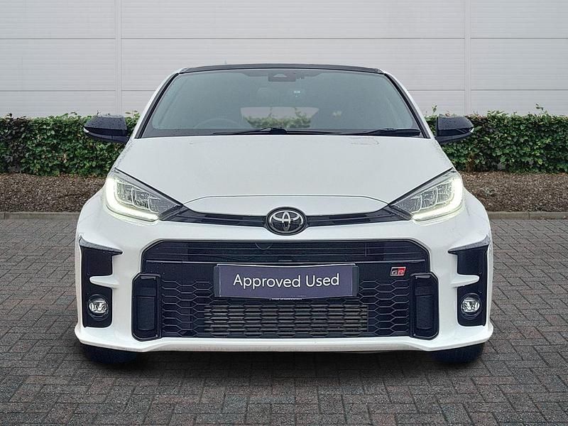 Used Toyota Yaris 2022 White Hatchback