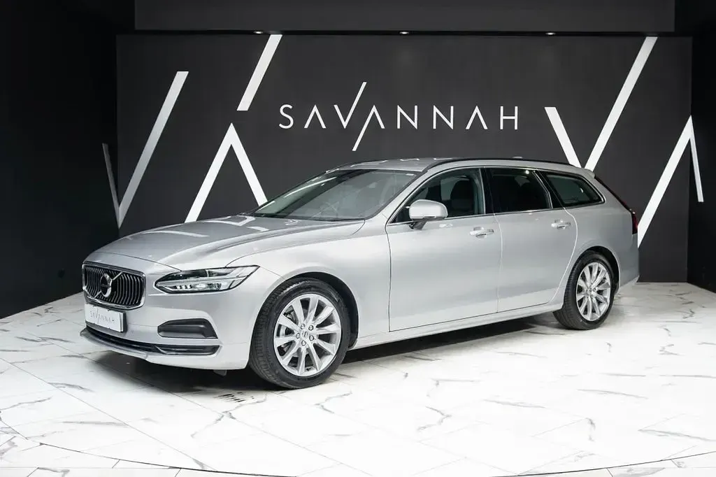 Used Volvo V90 Core 197 HP (144 kW) 2022 Silver Estate