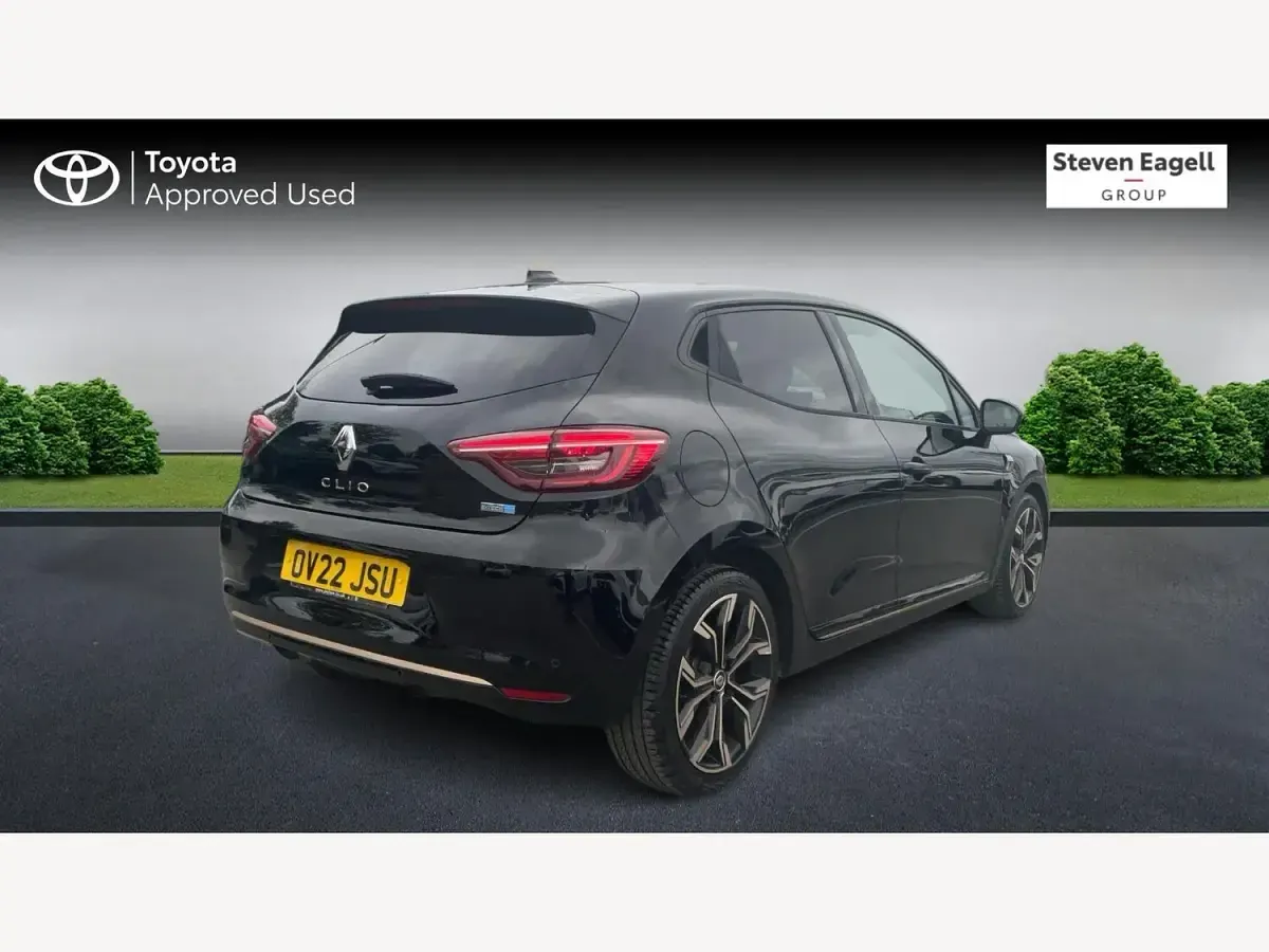 Used Renault Clio SE 2022 Black Hatchback