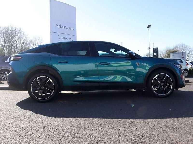 Used Peugeot 408 GTi 134 HP (98 kW) 2025 Blue SUV