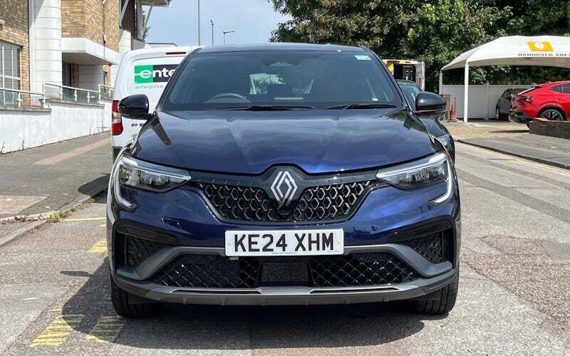 Image 4/4