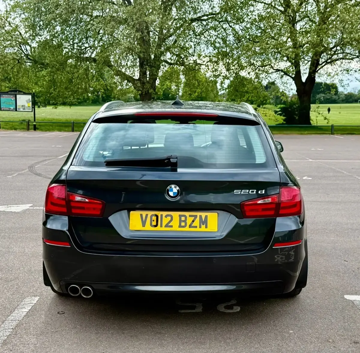 Begagnad BMW 520 2012 Grå Kombi