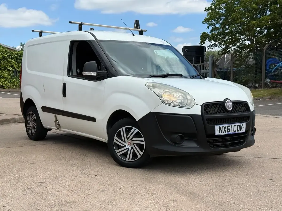Used Fiat Doblò 2011 White MPV