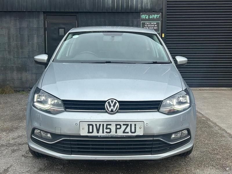 Used VW Polo SEL 110 HP (80 kW) 2015 Silver Hatchback