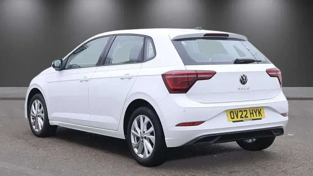 Used VW Polo Style 95 HP (69 kW) 2022 White Hatchback