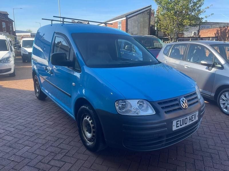 Used VW Caddy 69 HP (50 kW) 2010 Blue MPV