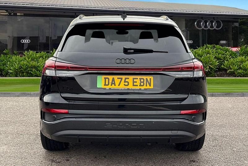 Used Audi Q4 e-tron Black Edition 125 kW (170 HP) 2025 Black SUV