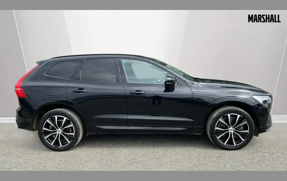 Usado Volvo XC60 Ultimate 455 HP (334 kW) 2022 Preto SUV