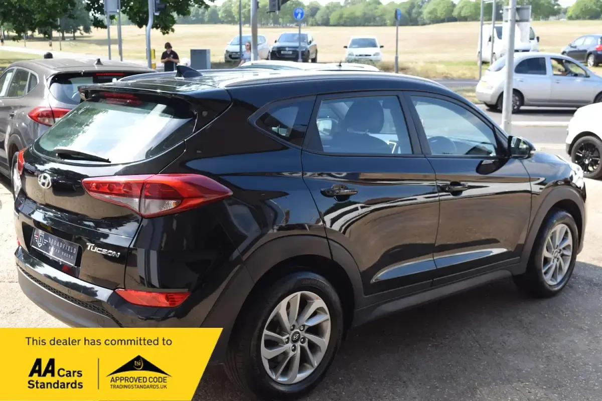 Used Hyundai Tucson SE 141 HP (103 kW) 2016 Black SUV