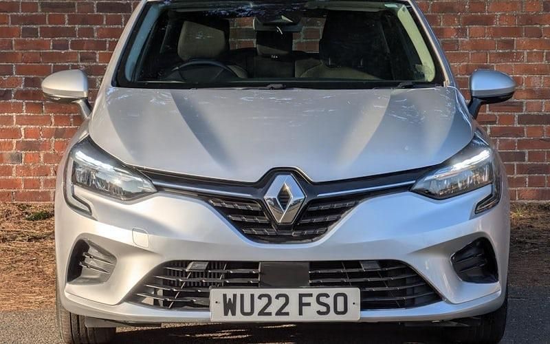 Gebraucht Renault Clio V Iconic 90 PS (66 kW) 2022 Kleinwagen