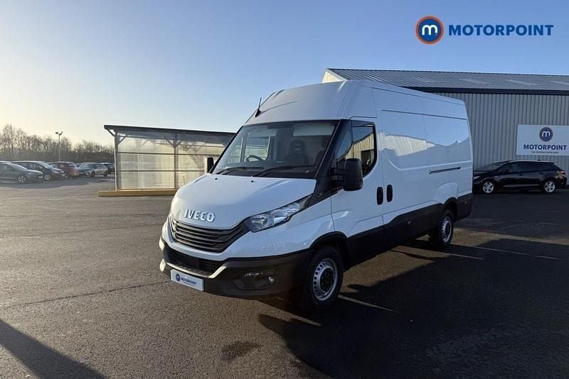 White New 2025 Iveco Daily Van | £25,499 (Good price) - Image 1/4