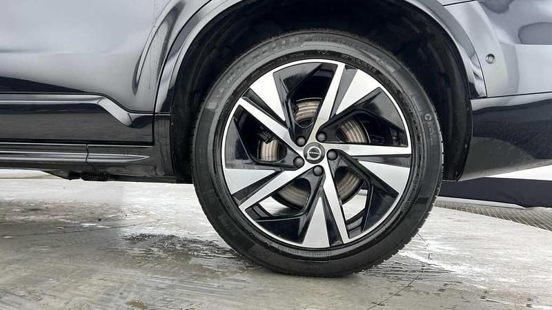 Used Volvo XC90 Plus 235 HP (172 kW) 2022 Black SUV