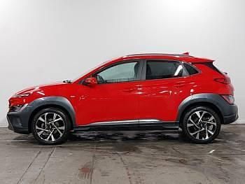 Used Hyundai Kona Premium 120 HP (88 kW) 2023 Red SUV