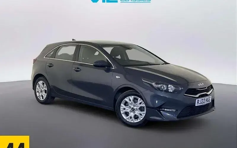 Used Kia Ceed 120 HP (88 kW) 2021 Hatchback