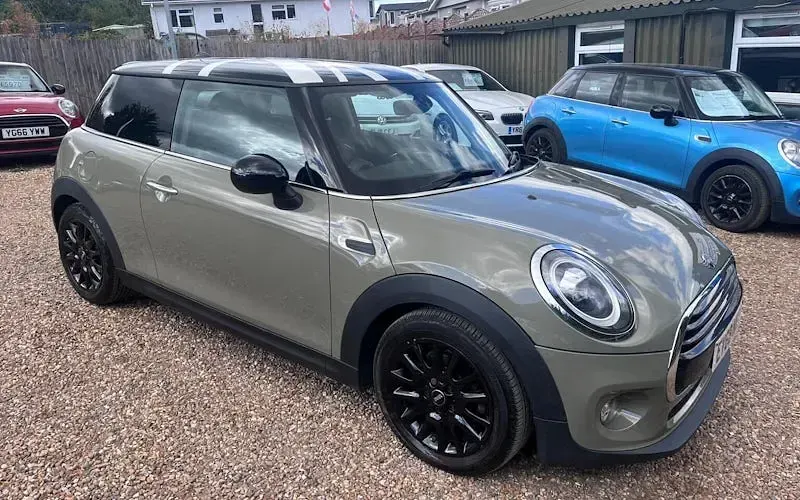 Used Mini Cooper Hatch 136 HP (100 kW) 2018 Hatchback