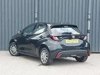 Used Toyota Yaris 116 HP (85 kW) 2023 Black Hatchback