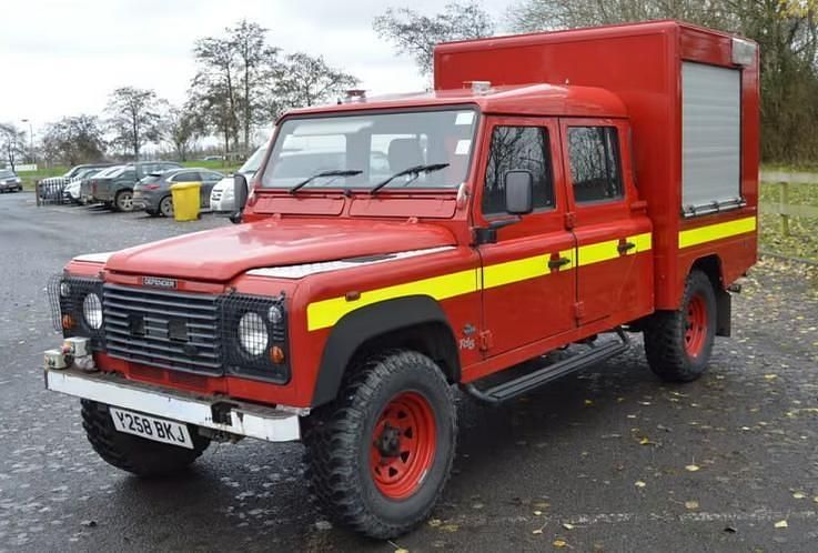 Usado Land Rover Defender 2001 Vermelho Sedan