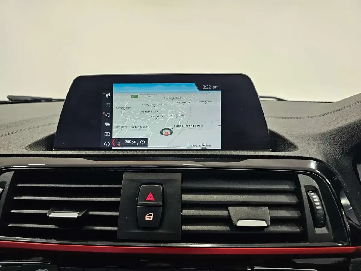 Used BMW 118 Sport Line 2018 Black Hatchback